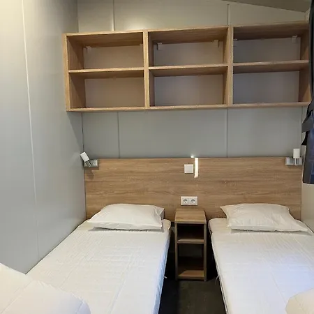 Campsite Naturexpert Mobilhazak-fuered *