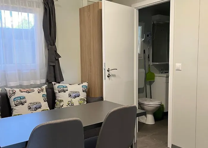 Naturexpert Mobilhazak-fuered אתר קמפינג *